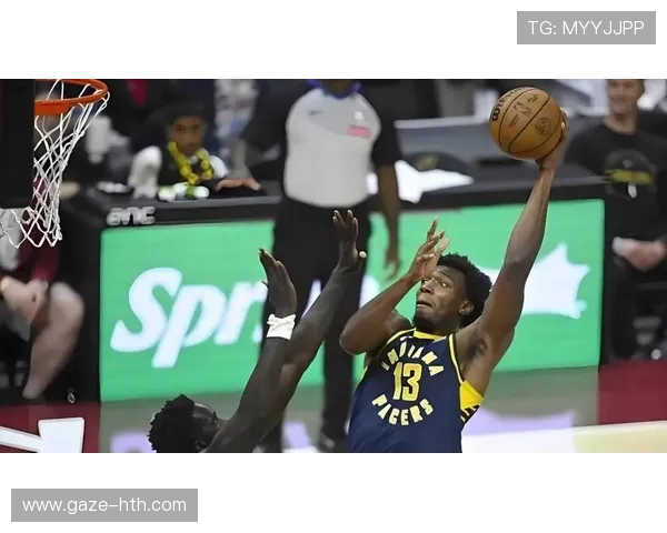 NBA焦点战再起风云豪强对决引爆季后赛格局震撼全联盟争冠形势 NBA焦点战再起风云豪强对决引爆季后赛格局震撼全联盟争冠形势