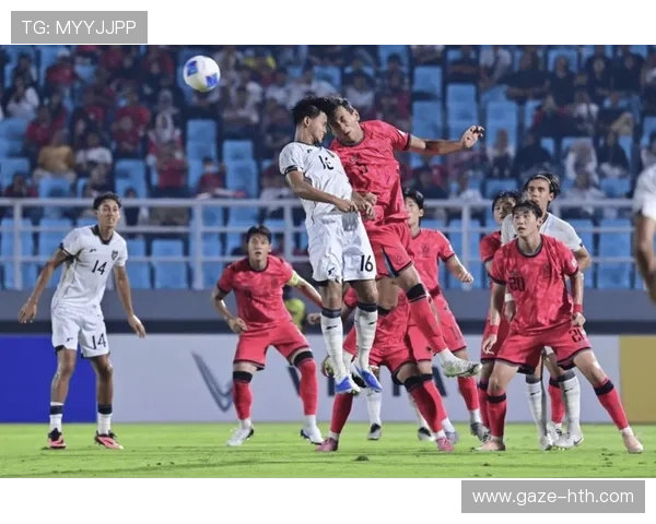 中国男篮力克强敌晋级亚洲杯四强创赛季最佳战绩再掀球迷热潮引爆全城 中国男篮力克强敌晋级亚洲杯四强创赛季最佳战绩再掀球迷热潮引爆全城