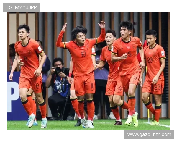 中国足球迎来新挑战 国家队备战亚洲杯全力冲刺