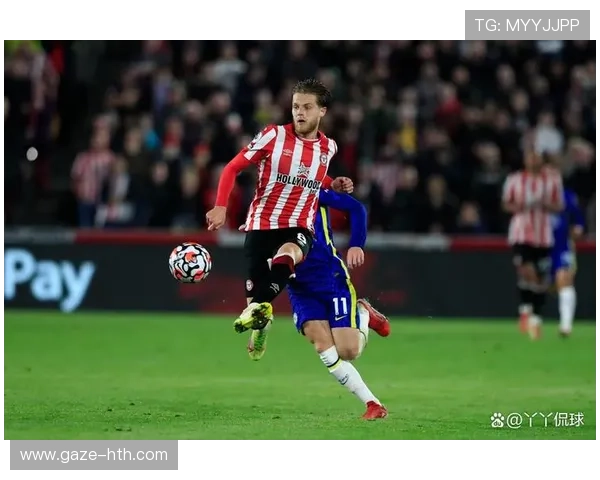 布伦特福德俱乐部迎新赛季阵容与战术调整引发英超持续热议