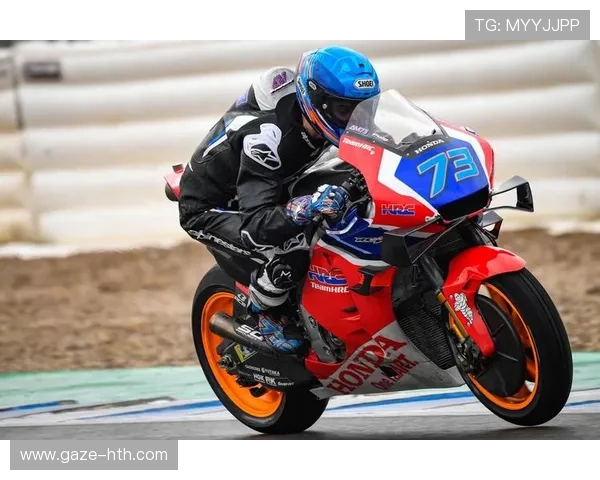 MotoGP赛季回顾：争冠悬念升级，顶级车手激烈角逐引爆全球热议