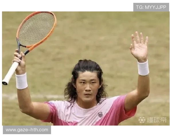 新星崛起!张之臻首度闯入网球大满贯四强 引发全球关注 新星崛起!张之臻首度闯入网球大满贯四强 引发全球关注